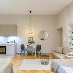 Apartment Julia *